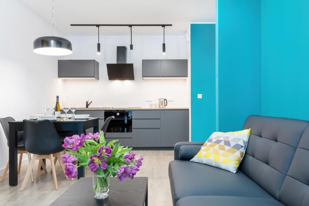 Modern City Center Apartments By Noclegi Renters พอซนาน ภายนอก รูปภาพ