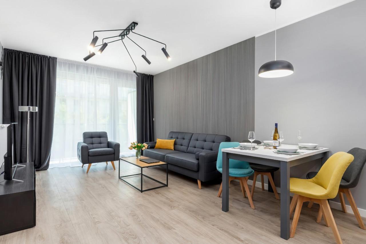 Modern City Center Apartments By Noclegi Renters พอซนาน ภายนอก รูปภาพ